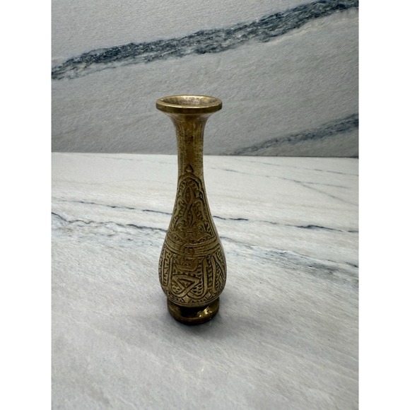 Vintage Cutie Brass Bud Vase Flower Stems Collectible‎ Home Decor 4.5 - Picture 3 of 4